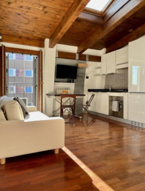 Porta Venezia-Cozy apartment